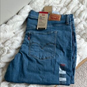 Levi's womens Blue Jeans